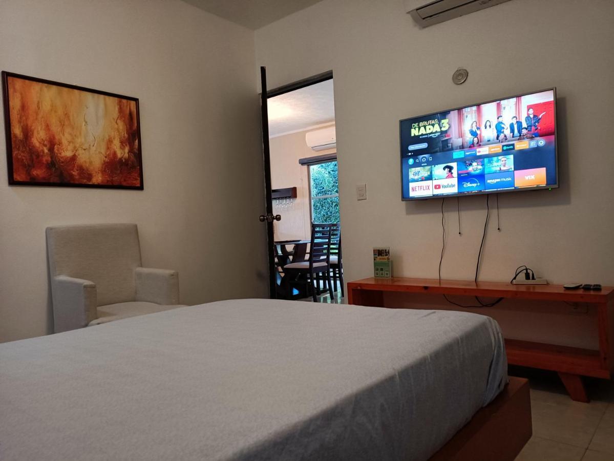 Casa Hector, Con Jacuzzi, Cerca Del Foro Gnp. Mérida