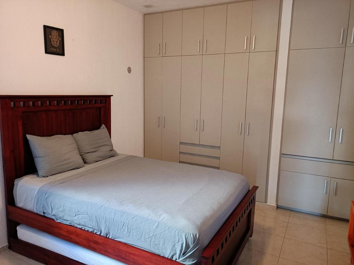 Hébergement de vacances Casa Hector, Con Jacuzzi, Cerca Del Foro Gnp. Mérida